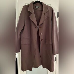 Cleaning closet. Beautiful St John Knits long jacket xl gray.